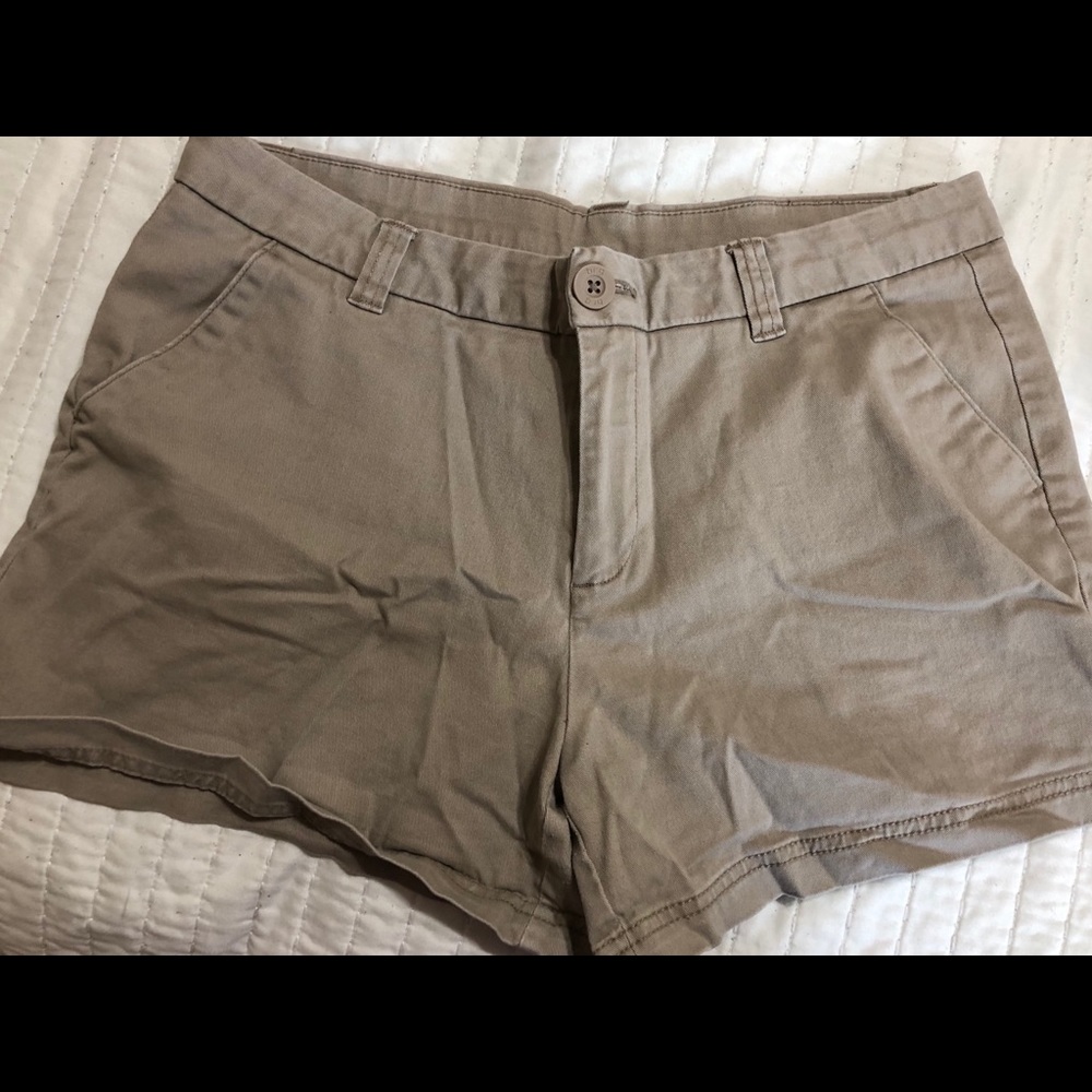 Khaki shorts